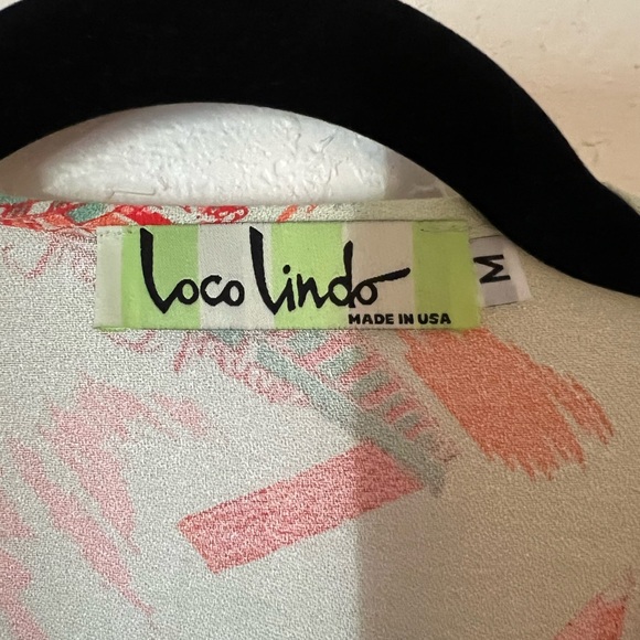 Loco Lindo Vegas Wrap top - Picture 6 of 6